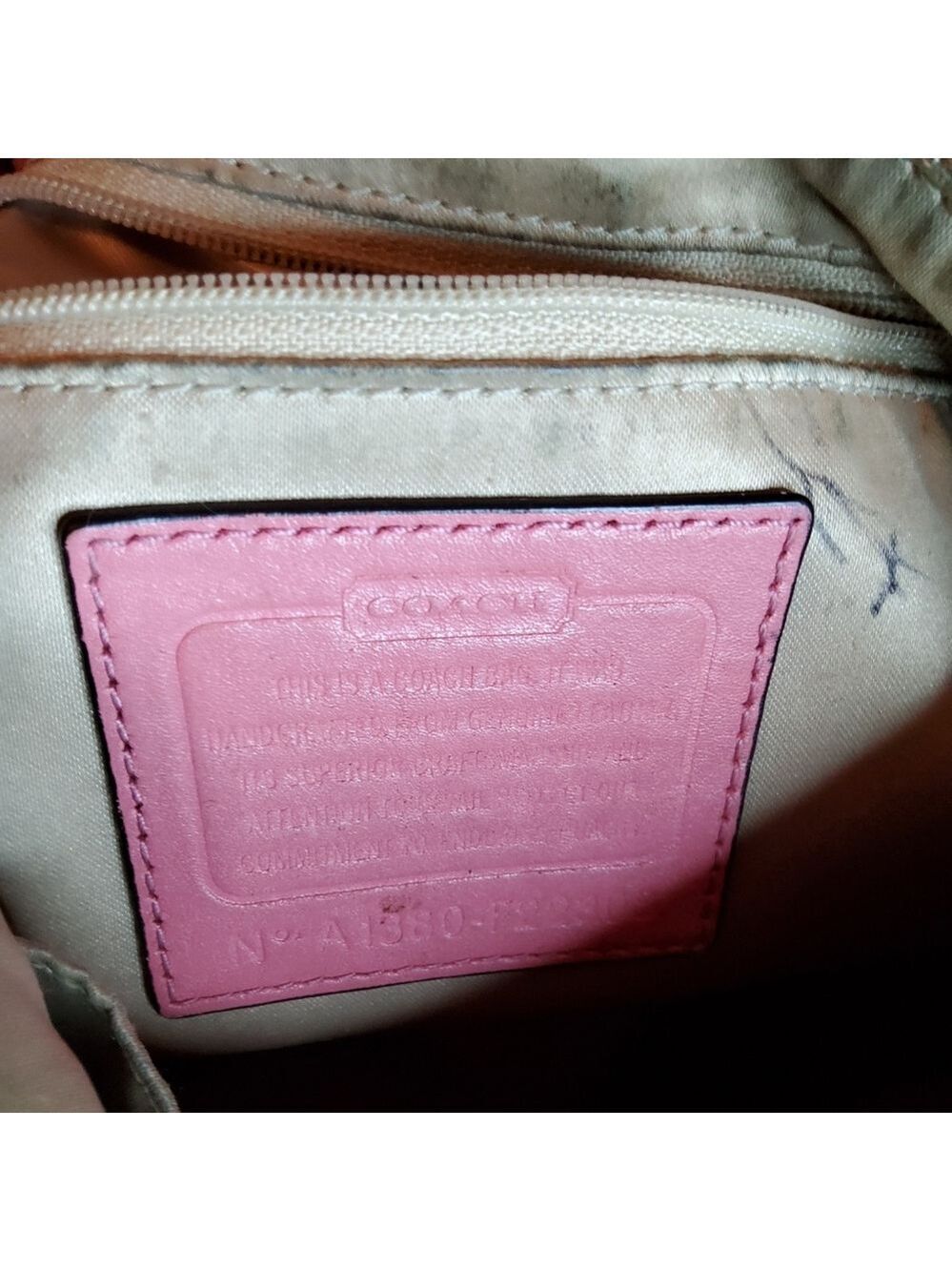 COACH AUTHENTIC CROSSBODY PINK "KRISTIN" CONVERTIBLE PURSE, PRE-OWNED - Picture 7 of 9